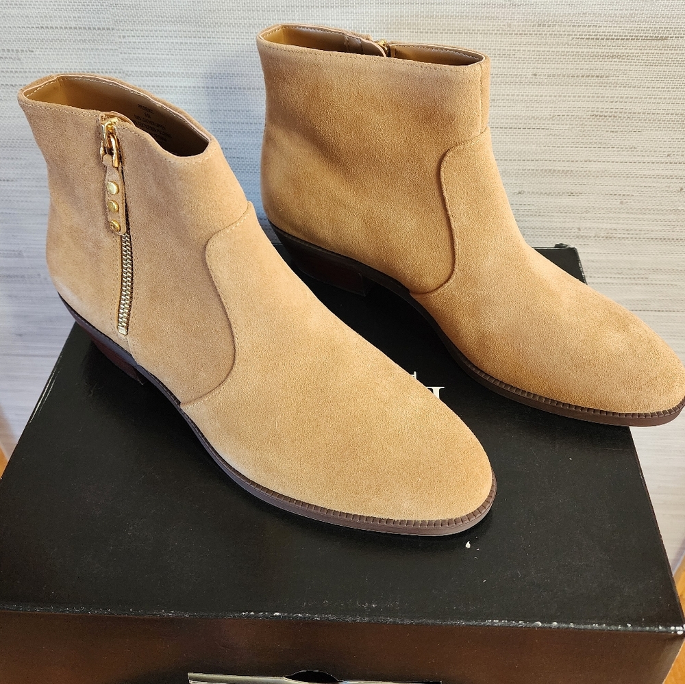 NEW Lauren Ralph Lauren Prudence Camel Suede ankle boot, bootie sz 9.5